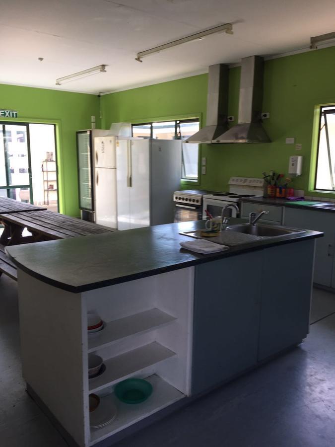 Хостел Peace Haven Backpackers Бленем Экстерьер фото